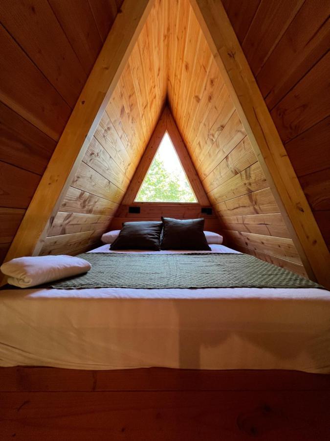 Camping L'Alguer Лес Планес д'Остолес Екстериор снимка